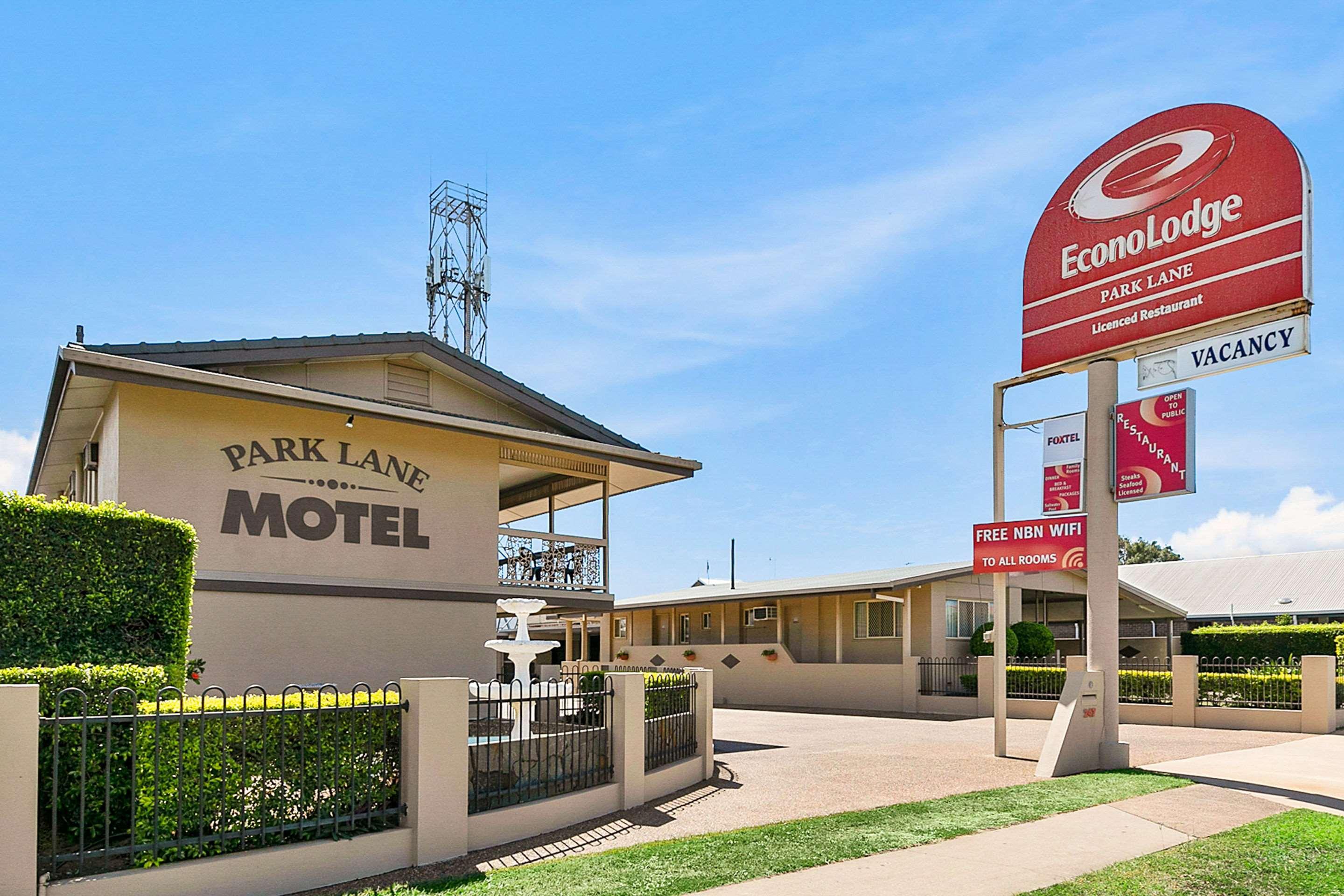 Econo Lodge Park Lane Bundaberg Exteriér fotografie
